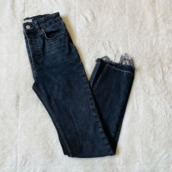 We the Free People Black Raw Hem Button Fly Skinny Jeans Sz 25 - Picture 1 of 8